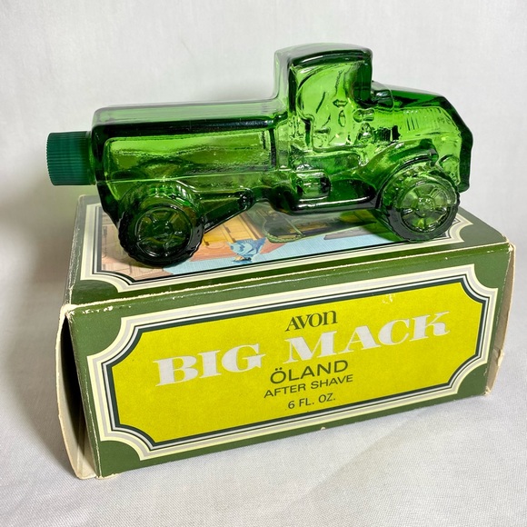 Vintage Avon ‘Big Mack’ Oland Aftershave Bottle & Box - Picture 8 of 17